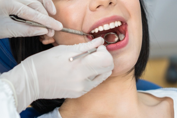 General Dentistry Filling Options: Metal Dental Materials For Crowns And Fillings